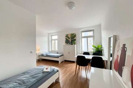 Wohnung zum Kaufen in Dresden 98.500,00 € 29.6 m²
