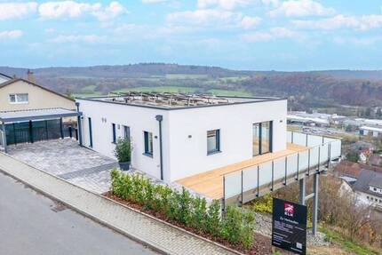 Einzigartiger Bungalow mit Penthouse - Charakter und einer unverbaubaren Fernsicht - Roigheim
