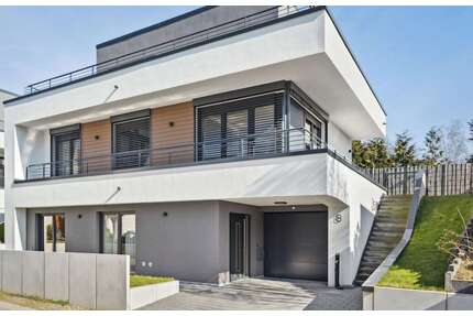 Haus zum Kaufen in Springe 799.000,00 € 261 m²