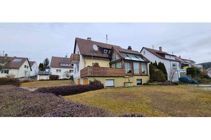 Gemütliches Wohnhaus mit Wintergarten in ruhiger Wohnlage von Rottweil-Göllsdorf