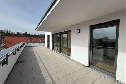 Wohnung zum Mieten in Nürtingen 1.567,00 € 105.01 m²