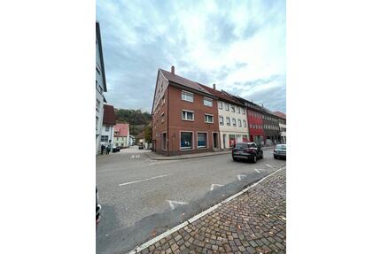 1 Zimmer Wohnung zu vermieten - 333,00&nbsp;EUR Kaltmiete, ca.&nbsp; 25,00&nbsp;m&sup2; in Sulz am Neckar (PLZ: 72172)