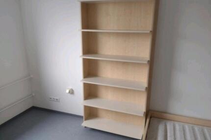 Möbliertes Zimmer (ca. 21 m²) im Max-Kade-Haus frei - Homburg