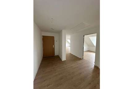 Wohnung zum Mieten in Zwickau 445,00 € 80.88 m²