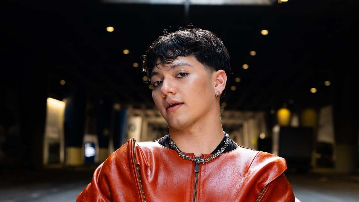 JJ