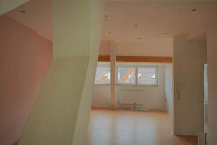 Helle 2ZKDB im DG in zentraler Lage - Krefeld Dießem/Lehmheide