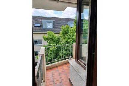 Schöne kleine Wohnung in zentraler Lage von Köln