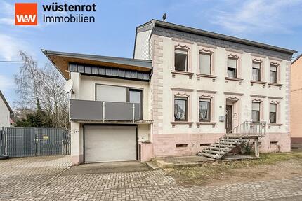 Saniertes Einfamilienhaus mit Einliegerwohnung - Lebach