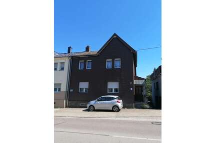 Haus zum Kaufen in Göttelborn 127.000,00 € 120 m²