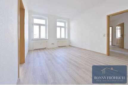 Wohnung zum Mieten in Meerane 325,00 € 55 m²
