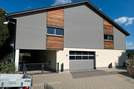 Lagerhalle (zweistöckig) inkl. Carport - Neustadt bei Coburg