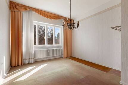 Zwei Zimmer mit perfektem Grundriss, Balkon und grandioser Deckenhöhe - Berlin Steglitz