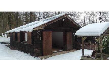 Jagdhütte am Waldrand von Unterelsbach mit Obstwiese Hütte - Oberelsbach