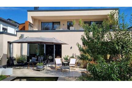 Exklusiver Wohnkomfort - Haus mit Dachterrasse und Garten mit Blick ins Grüne PROVISIONSFREI - Nümbrecht