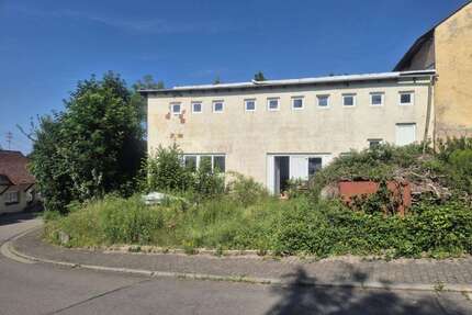Haus zum Kaufen in Kröppen 73.000,00 € 259 m²