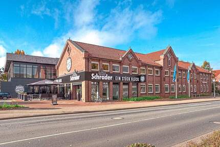 BÜRO- UND GESCHÄFTSHAUS IM ZENTRUM VON SITTENSEN