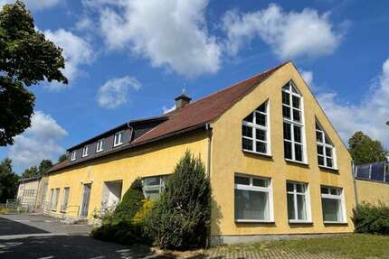 Haus zum Kaufen in Bischofswerda 140.000,00 € 478 m²