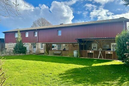 3-Zimmer-Obergeschosswohnung in Pahlen mit Terrasse & eigenem Stellplatz zu vermieten