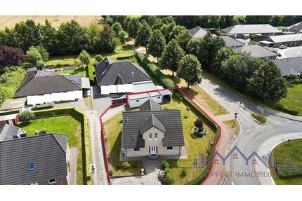 Haus zum Kaufen in Süderbrarup 409.000,00 € 139.6 m²