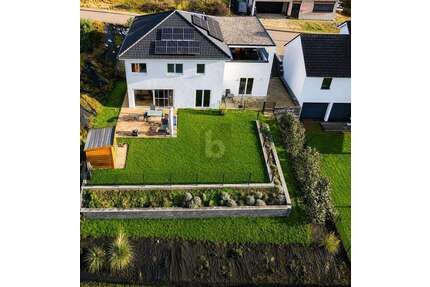 Haus zum Kaufen in Langsur 790.000,00 € 197 m²