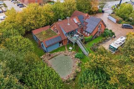 Haus zum Kaufen in Bad Segeberg 790.000,00 € 443 m²