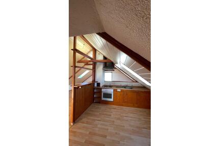 Dachgeschosswohnung 1 Zimmer in Schongau Forchet zu vermieten