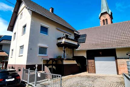 Einfamilienhaus mit Ausbaureserve und großem Garten, ohne Makler - Friesenheim