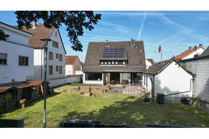 Haus zum Kaufen in Bürstadt-Riedrode 695.000,00 € 180 m²