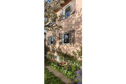 2 Whg. im 2-EFH – EG 79 m² & OG 71 m², sofort frei, + DG optional - Tettnang