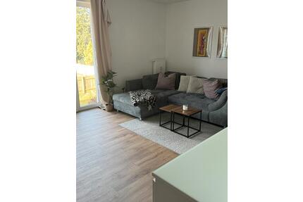 2 Zimmerwohnung zum 01.04 zu vermieten! - Heide