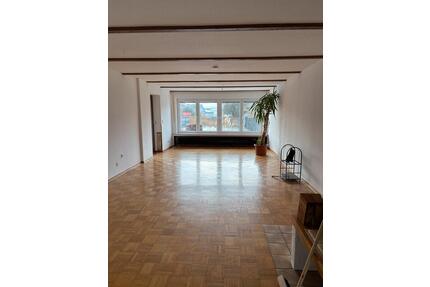 Detmold Wohnung 94 qm - 1.000,00&nbsp;EUR Kaltmiete, ca.&nbsp; 94,00&nbsp;m&sup2; in Detmold (PLZ: 32760) Hiddesen