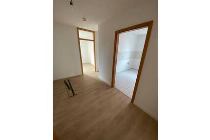 Erfurt* Karree am Südpark* helle 2 Zimmer-Wohnung mit Balkon* sep. Küche* Tageslichtbad