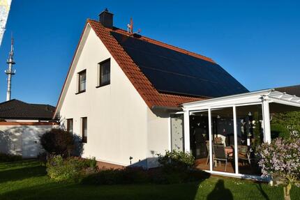 Einfamilienwohnhaus - 355.000,00&nbsp;EUR Kaufpreis, ca.&nbsp; 140,00&nbsp;m&sup2; in Helmstedt (PLZ: 38350)