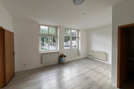 Gemütliche 1-Zimmer-Wohnung mit Einbauküche in Porta Westfalica – Costedt