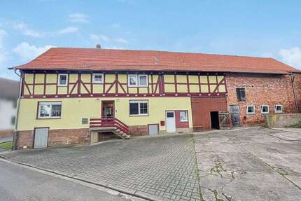 Haus zum Kaufen in Schenklengsfeld 135.000,00 € 156 m²