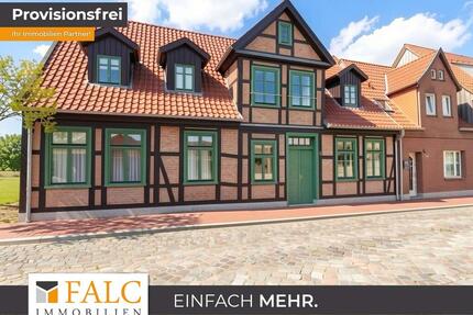+++ Charmante Dachgeschosswohnung 2-Raum in saniertem Altbau im Herzen von Gadebusch +++