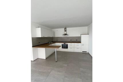 Attraktive 2-Zimmer Wohnung 78 m2 - Wallertheim