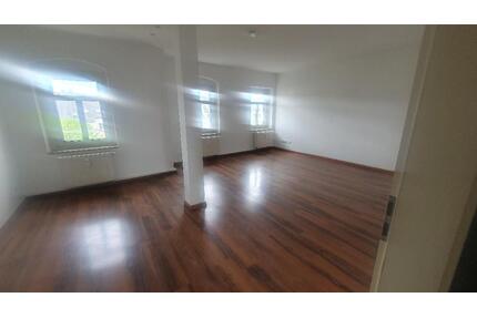 Dachwohnung im Zentrum, Brühl 2 Zimmer - Chemnitz