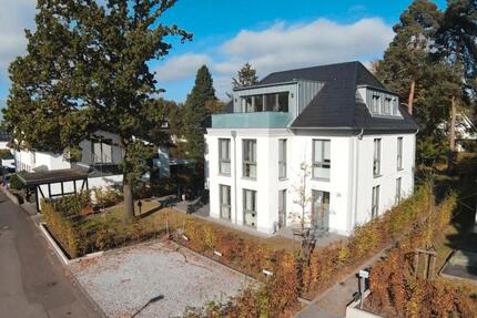 Hochwertige Erdgeschosswohnung mit Privatgarten & 3 Terrassen - Bergisch Gladbach Gronau