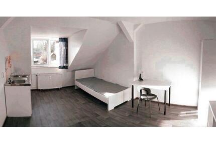 Studenten - Wohnungen - 250,00&nbsp;EUR Kaltmiete, ca.&nbsp; 15,00&nbsp;m&sup2; in Bernburg (Saale) (PLZ: 06406)