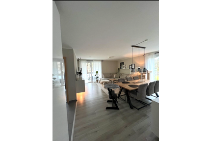 Wohnung zum Mieten in Duisburg 990,00 € 84 m²