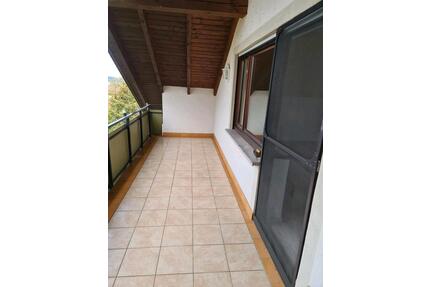 Dachgeschoss Wohnug zu vermieten - Winterlingen