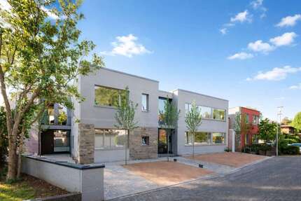 Wohnung zum Mieten in Rösrath 2.355,00 € 157.2 m²