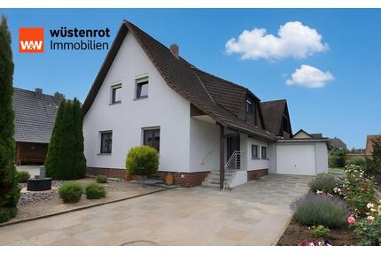 Teilsaniertes Einfamilienhaus (nicht freistehend) in Langenberg zu vermieten - Holdorf