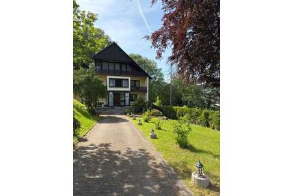 Haus zum Kaufen in Bad Karlshafen 399.000,00 € 149.72 m²