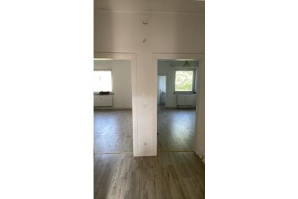 MODERNE 2-ZIMMER-WOHNUNG im Altbau - Mülheim an der Ruhr Broich