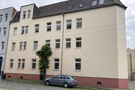 Haus zum Kaufen in Halberstadt 330.000,00 € 481 m²