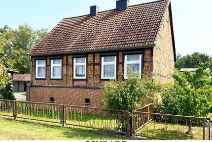 Haus in Wahrenberg - 76.000,00&nbsp;EUR Kaufpreis, ca.&nbsp; 73,00&nbsp;m&sup2;&nbsp;Wohnfl&auml;che in Wahrenberg (PLZ: 39615)