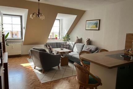 Schöne 2-Zimmerwohnung im Dachgeschoß in der Pößneck Innenstadt
