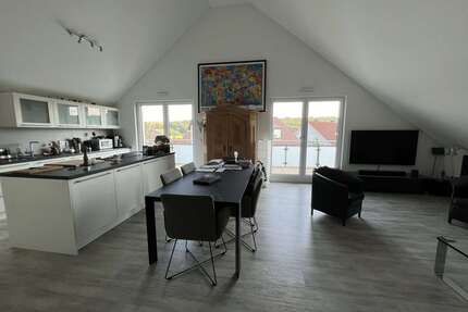 Wohnung zum Mieten in Rottendorf 1.685,00 € 112.37 m²